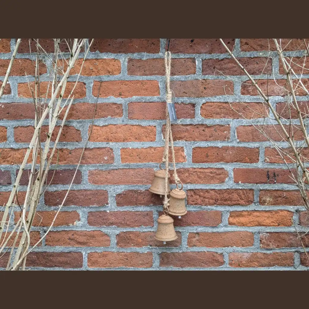 Decoratieve bellenhanger roest - 56cm